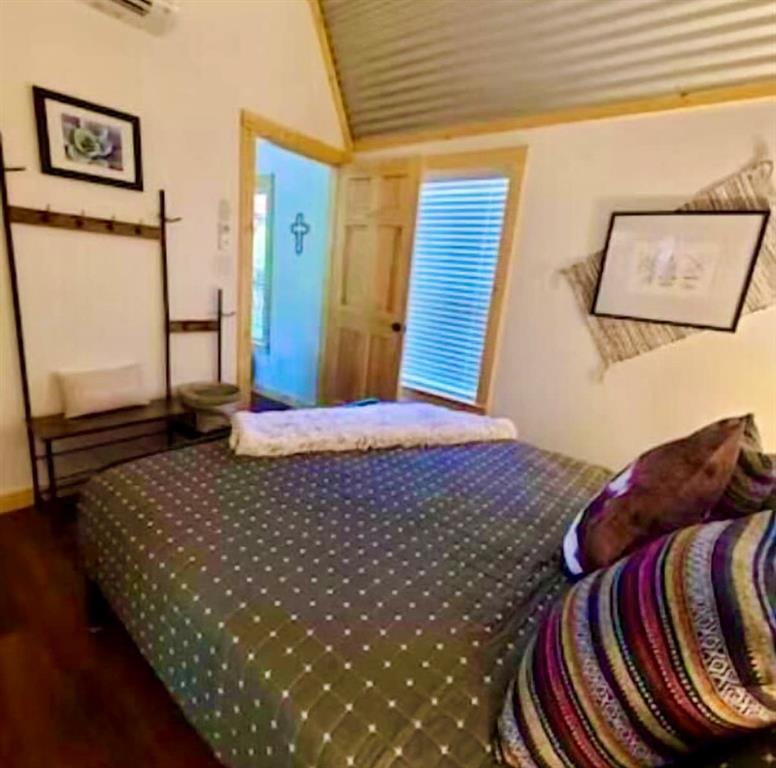 Colby Morehead 16 - Residential