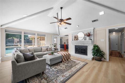Photo of 118 Willowcrest Drive, Garland, TX 75040 (MLS # 21269157)