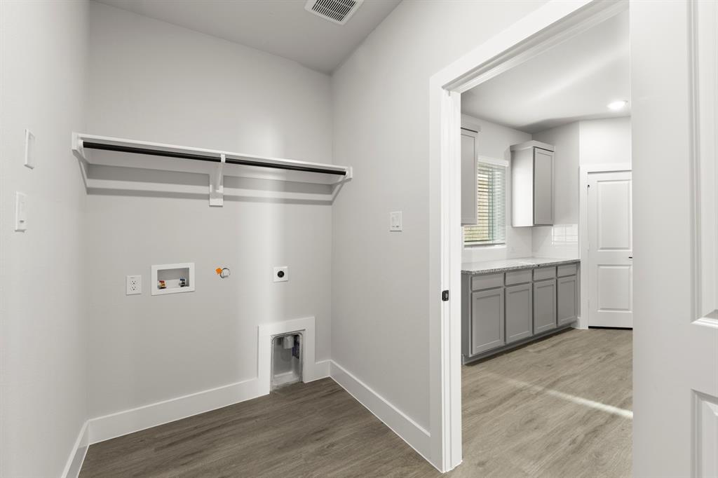 705 Valley Pines Drive