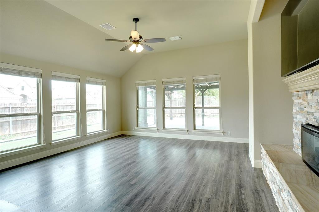 Crestview Ph III - Residential