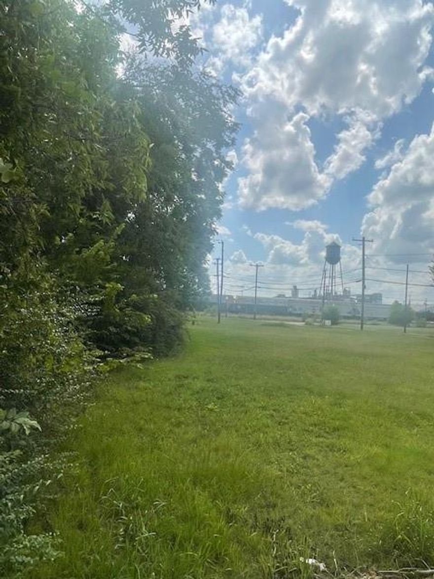 PRIME INVESTMENT OPPORTUNITY – COMMERCIAL ZONING
Position your portfolio for growth with this strategically located vacant commercial lot zoned Commercial – Neighborhood Service District. Designed to support a wide range of low-impact retail and service-oriented uses, this property offers exceptional flexibility for investors and owner-users alike.

INVESTMENT HIGHLIGHTS:
Commercial – Neighborhood Service zoning
Flexible development potential for multiple business concepts
High visibility and easy accessibility
Ideal for neighborhood-serving retail or professional services
Located in an active, growing area with strong demand for local services

Investors are encouraged to consult Dallas Zoning to review the full list of permitted Limited-Low Retail Uses under current zoning regulations.

Buyer Advisory: Review the Texas Senate Bill 840 of September 1, 2025, which may impact future multifamily or mixed-use residential development opportunities.

This is a compelling opportunity to secure a well-located commercial site with diverse use potential and long-term upside—ideal for investors and business owners seeking a strategic, forward-looking acquisition.