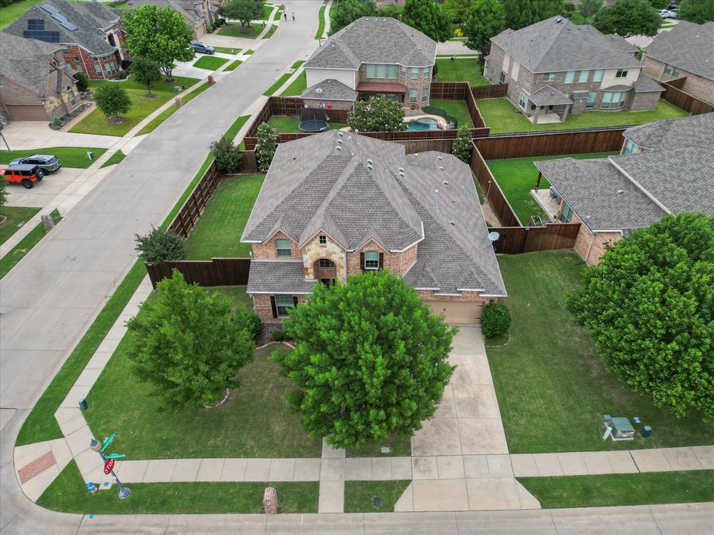 1621 Lakemere Drive