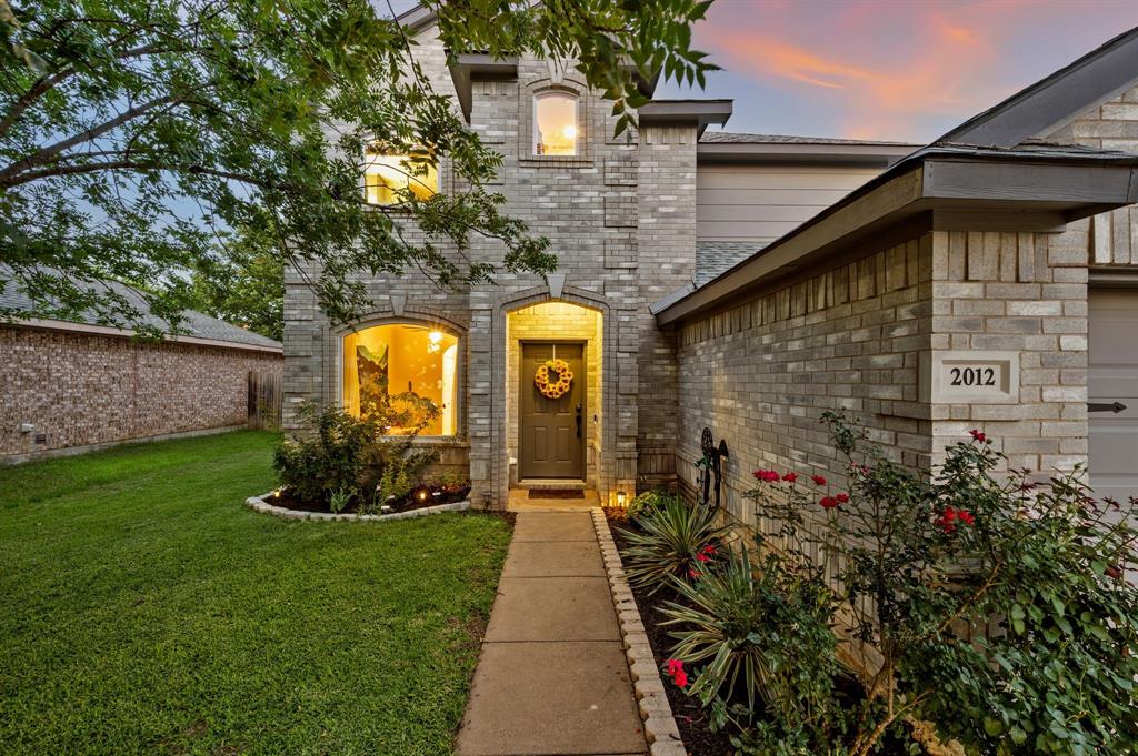 2012 Collington Drive