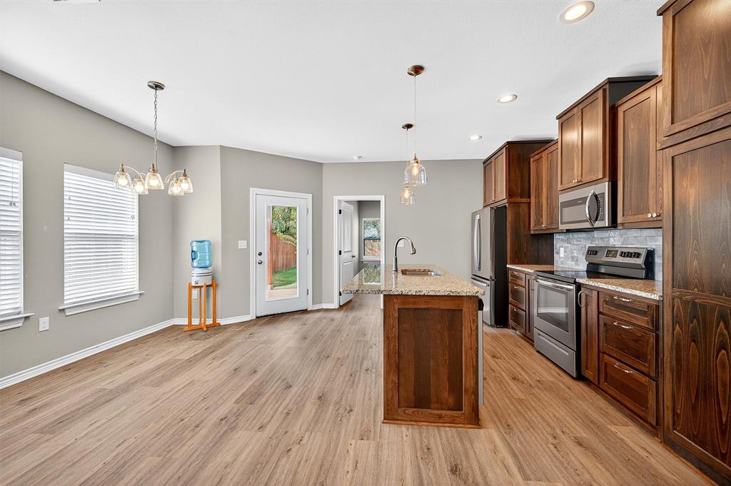 NEATHERY ADDN REPLAT - Residential