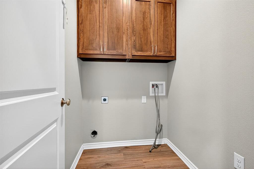 NEATHERY ADDN REPLAT - Residential