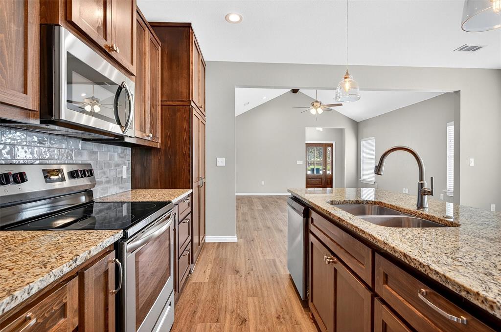 NEATHERY ADDN REPLAT - Residential