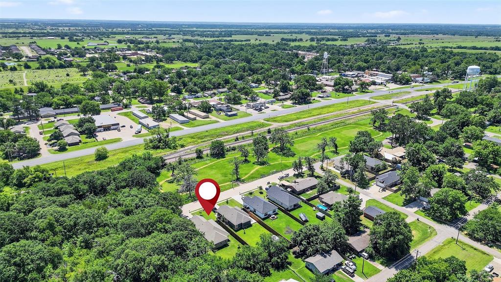 NEATHERY ADDN REPLAT - Residential