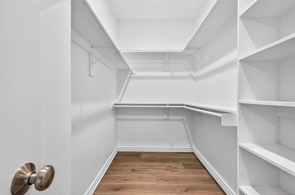 NEATHERY ADDN REPLAT - Residential