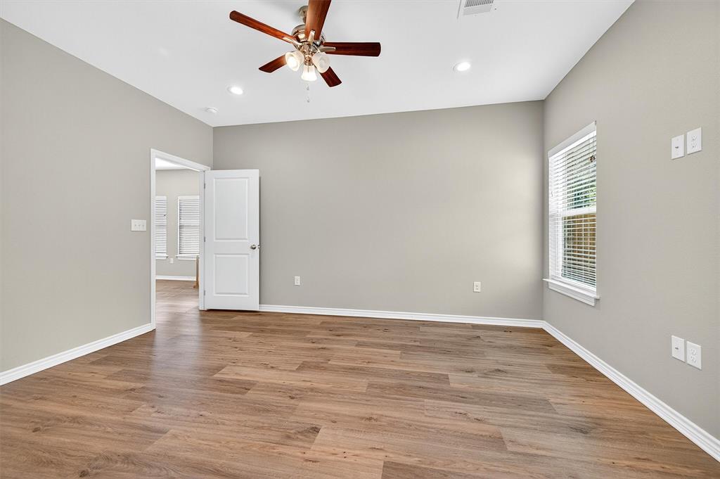 NEATHERY ADDN REPLAT - Residential