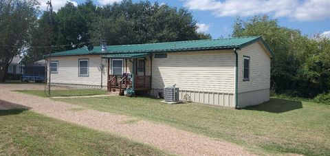 A home in Graford