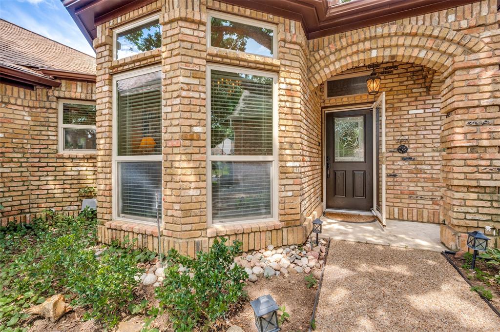 608 Crest Ridge Drive