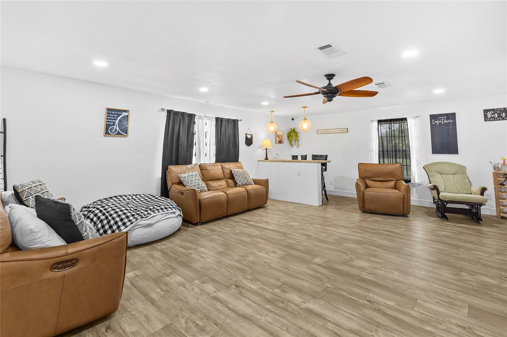 William Young Surv Abs #1181 - Residential