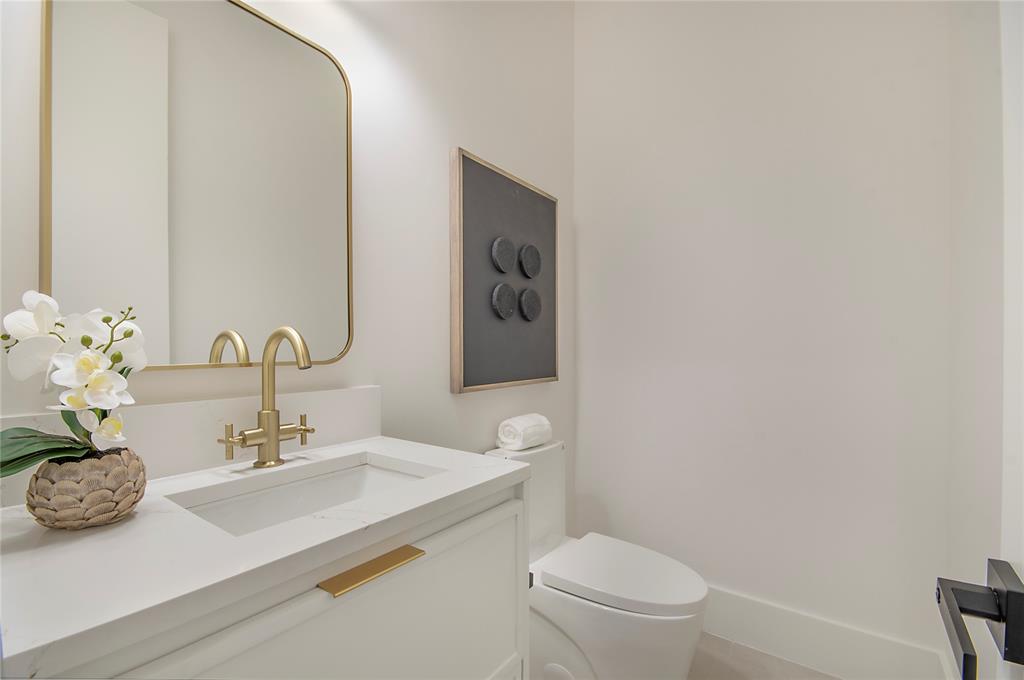 10330 Bel Aire Drive