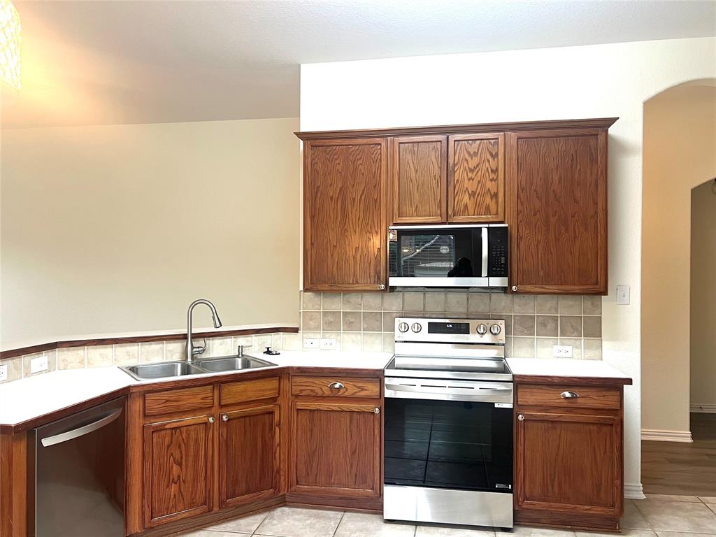 Sunset Pointe Ph 1 - Residential Lease