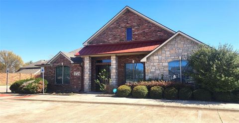 Photo of 3724 Old Denton Road, Carrollton, TX 75007 (MLS # 21225468)