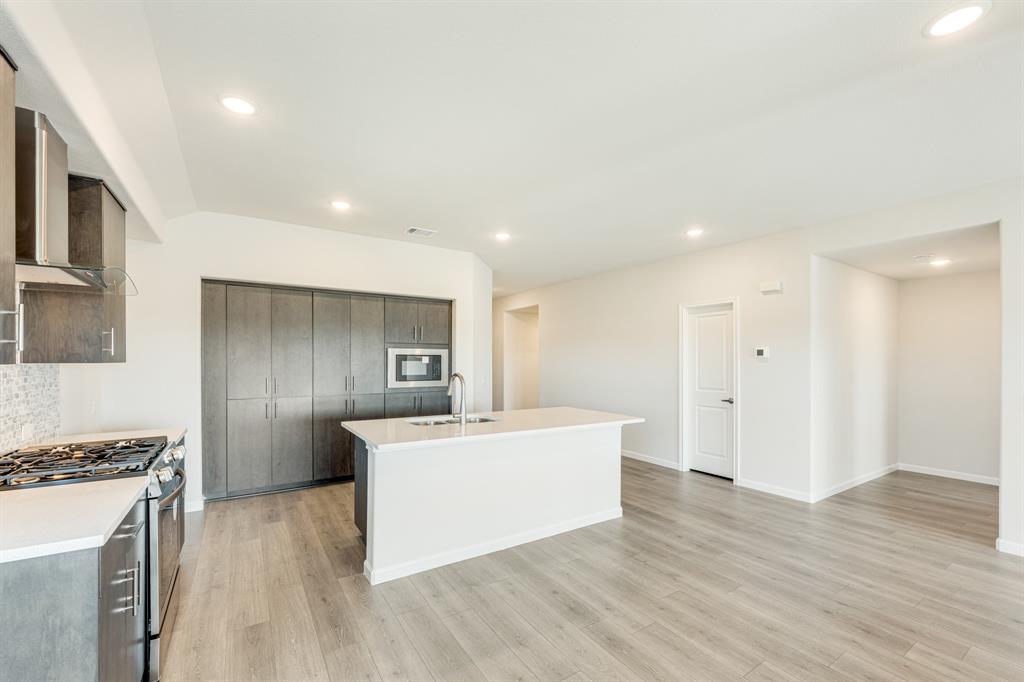 East Oak Creek Elements - Residential