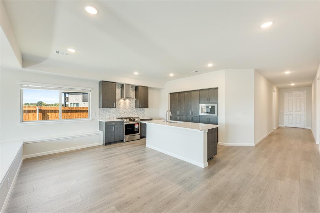 East Oak Creek Elements - Residential