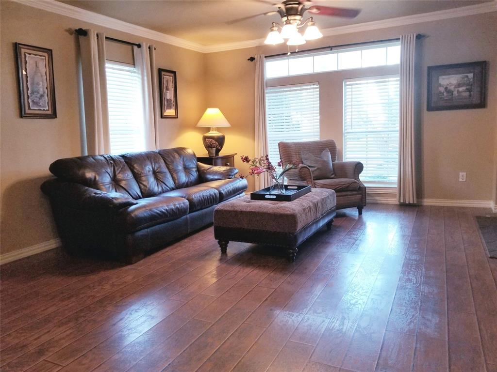1128 Airline Drive