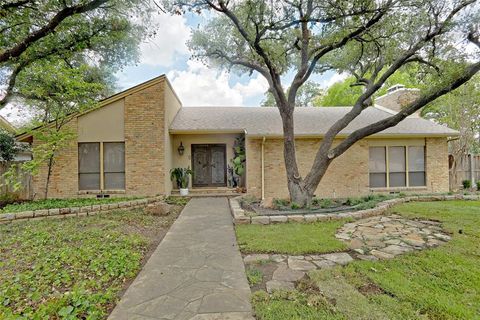 Tiny photo for 10695 Pagewood Drive, Dallas, TX 75230 (MLS # 20718189)