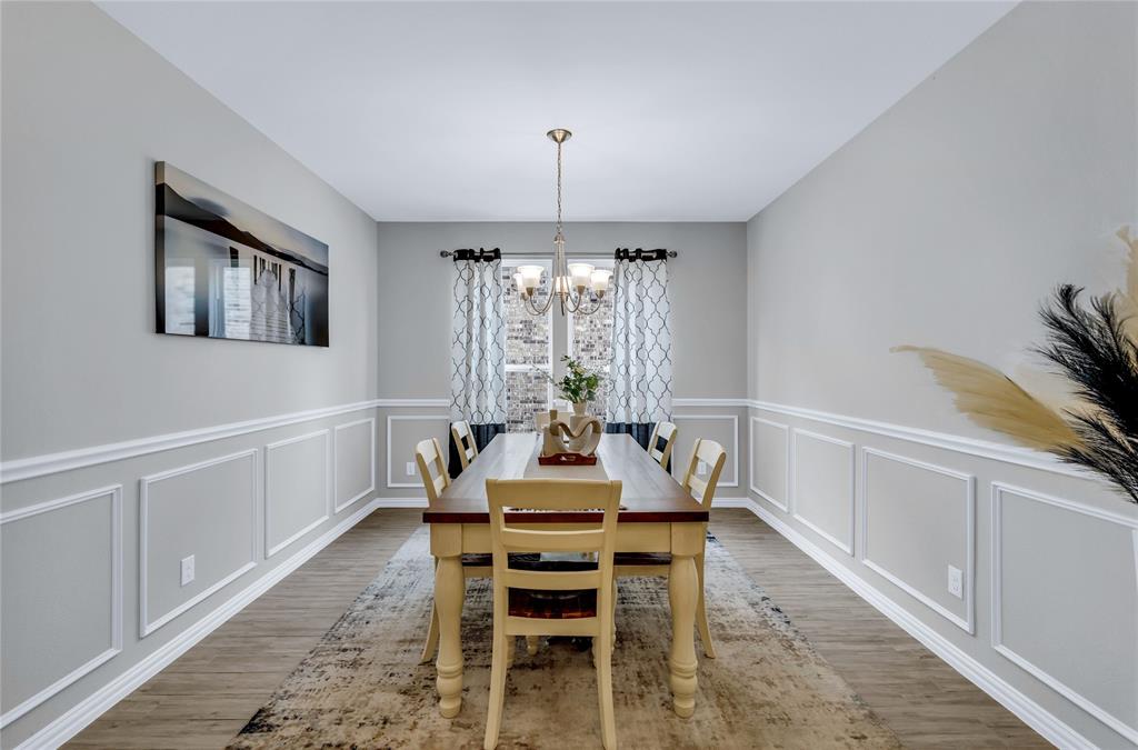 813 Sweeping Butte Drive