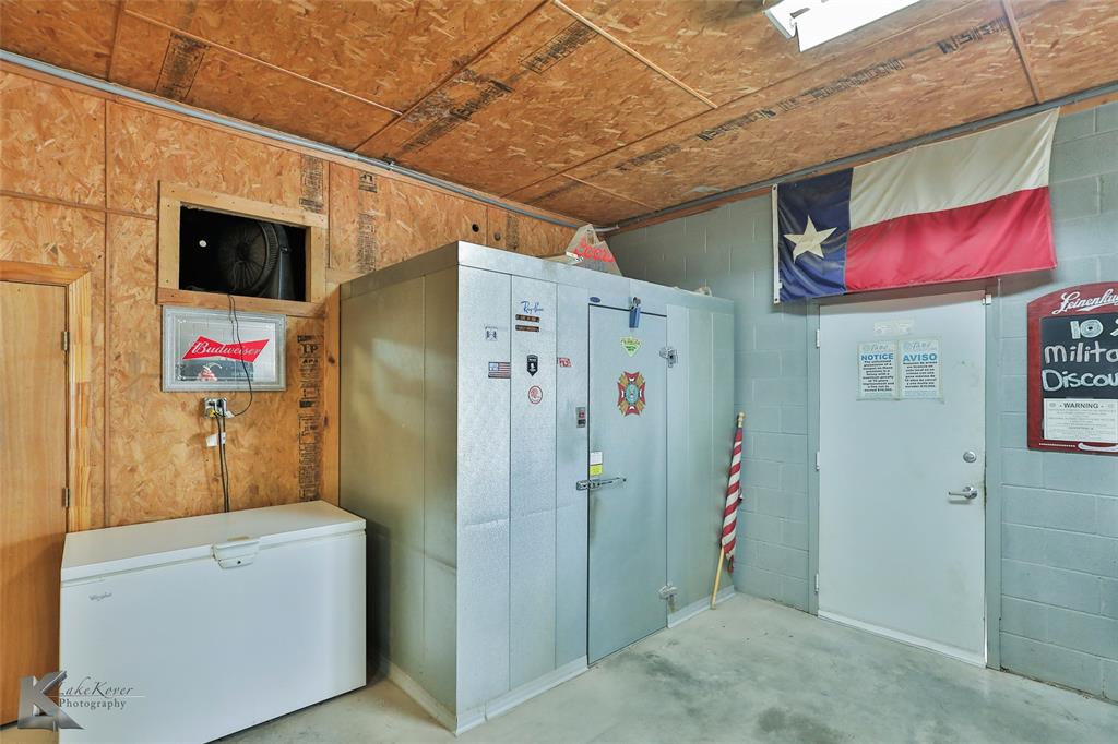 Walt Kings Sub - Commercial Sale