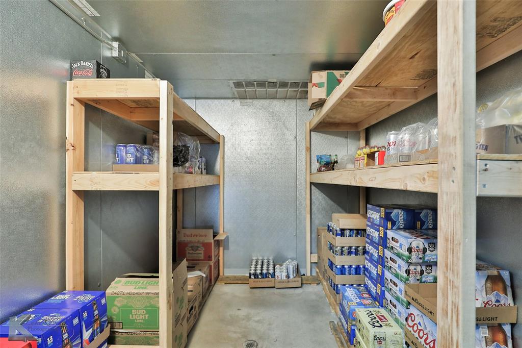 Walt Kings Sub - Commercial Sale