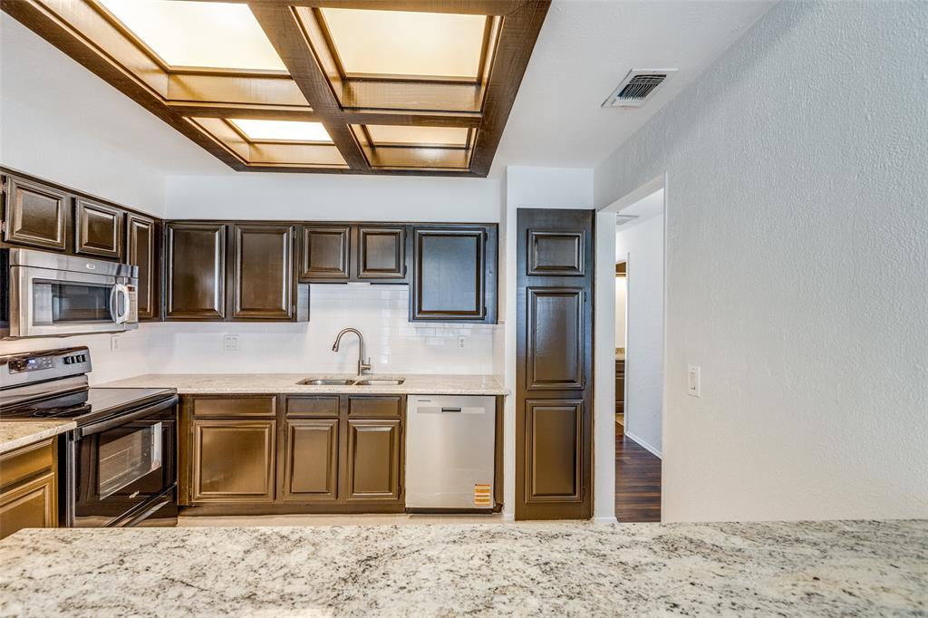 3120 Devonshire Drive 225