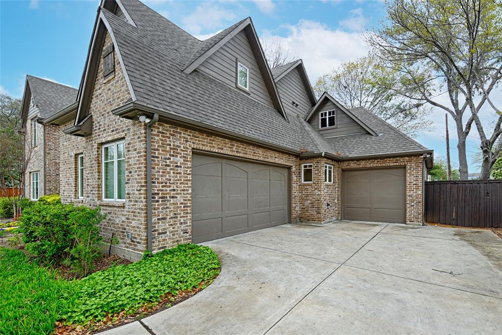 2737 Farmers Branch Lane
