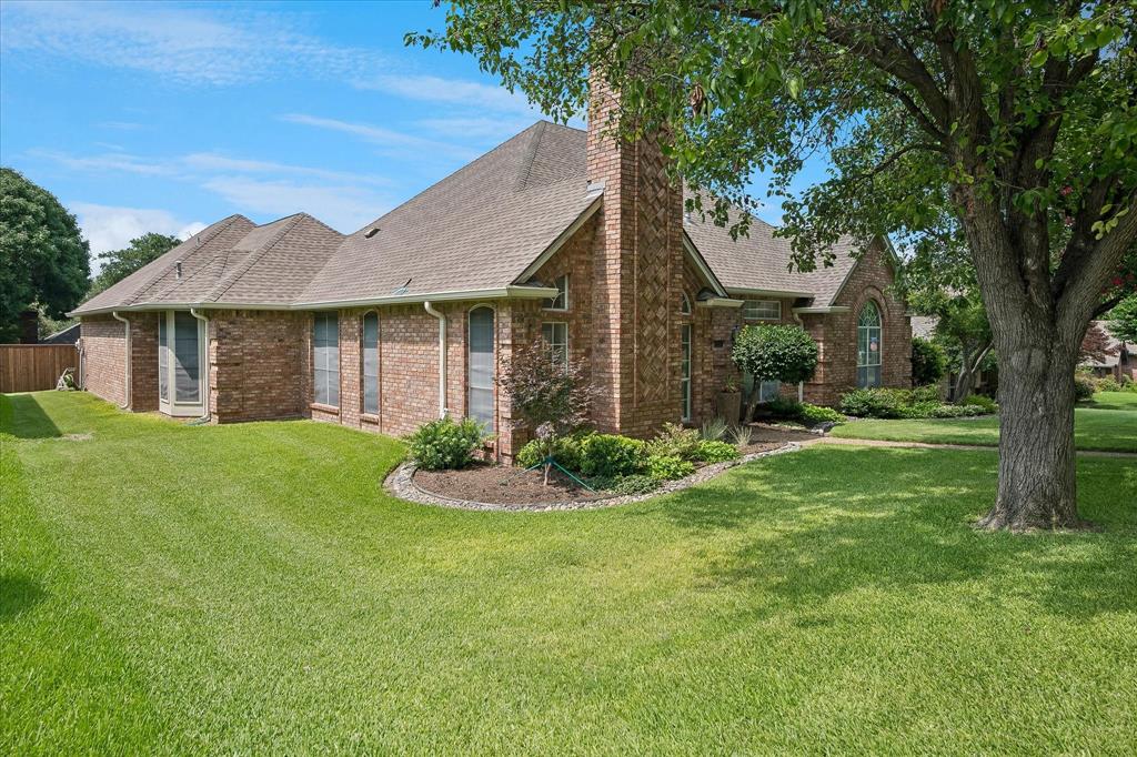 711 Meadowlark Lane