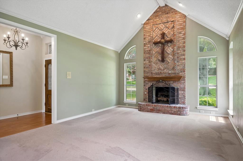 711 Meadowlark Lane