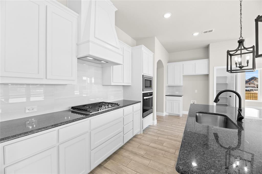 Abe's Landing - Residential