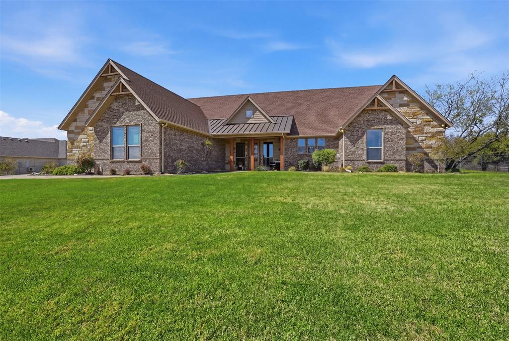 3832 Legend Trail