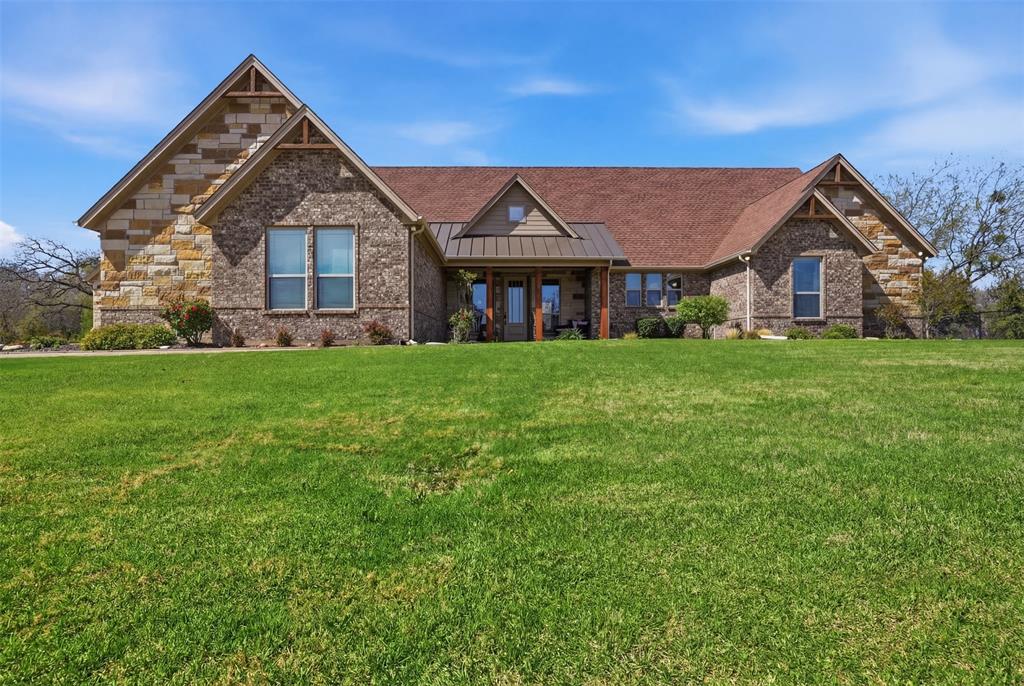 3832 Legend Trail