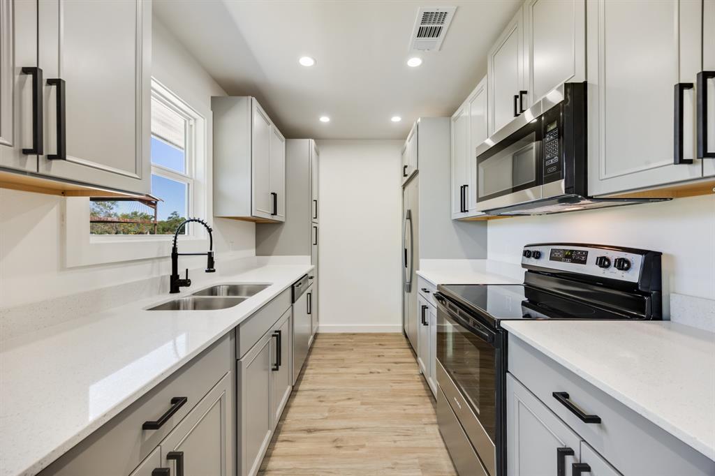 Lawrence - Residential