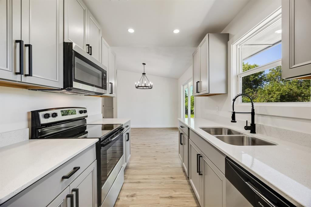 Lawrence - Residential