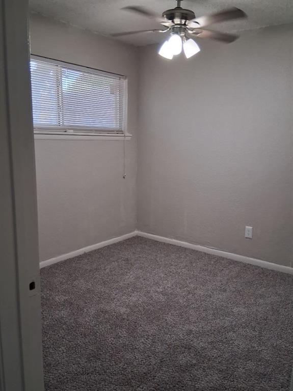 GARDEN OAKS 5 - Residential Lease