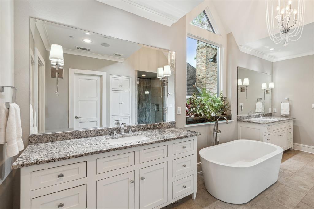 UNIVERSITY HEIGHTS - Residential