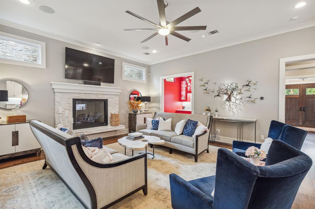 UNIVERSITY HEIGHTS - Residential