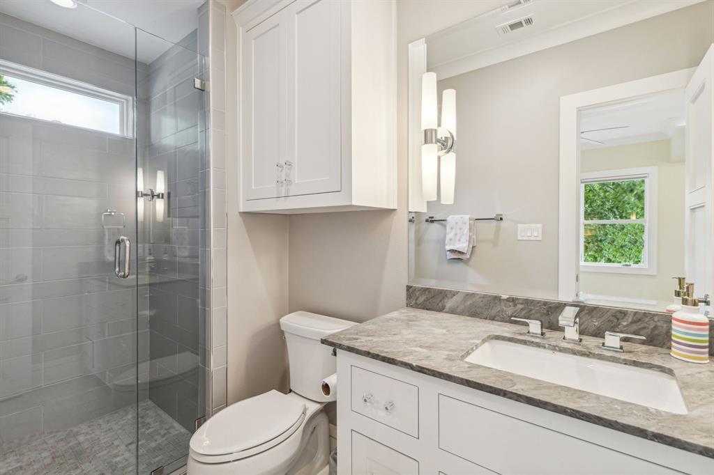 UNIVERSITY HEIGHTS - Residential