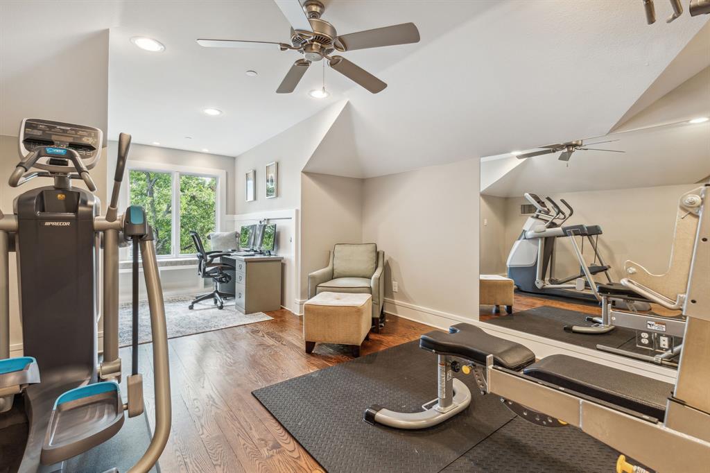 UNIVERSITY HEIGHTS - Residential