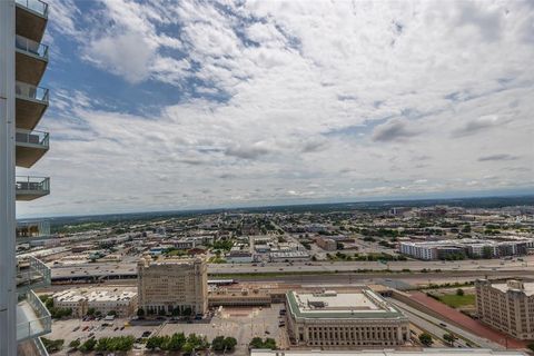 Tiny photo for 1301 Throckmorton Street #2805, Fort Worth, TX 76102 (MLS # 20929682)