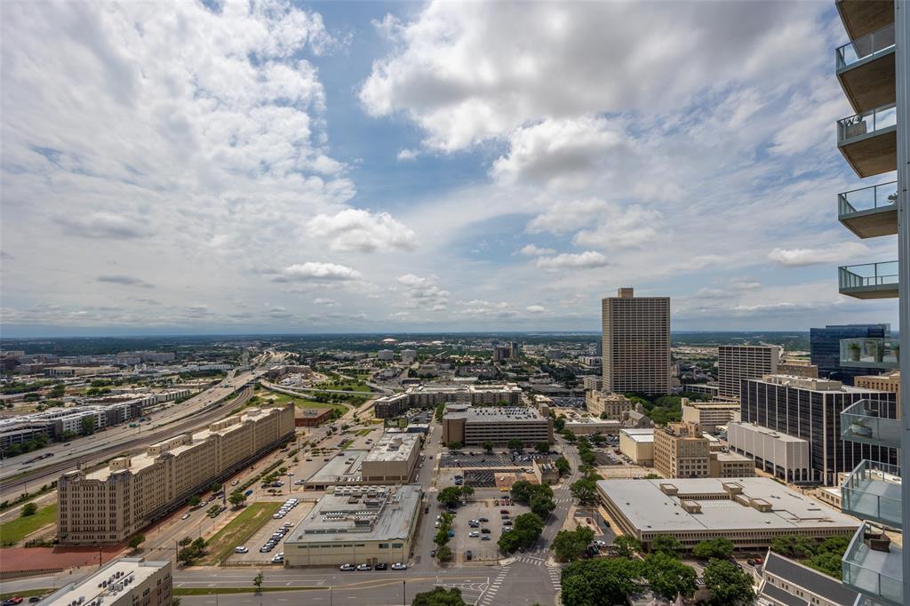 1301 Throckmorton Residences - Residential Lease