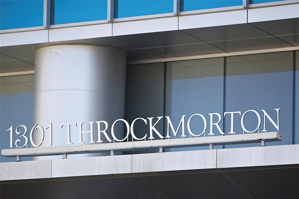 1301 Throckmorton Residences - Residential Lease
