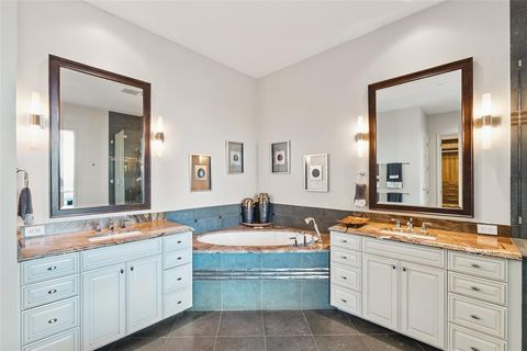 Tiny photo for 1301 Throckmorton Street #2805, Fort Worth, TX 76102 (MLS # 20929682)