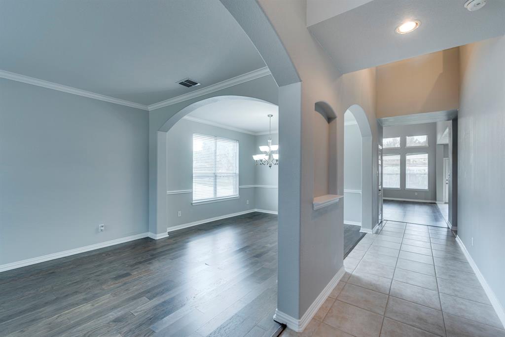 3003 Oak Briar Lane