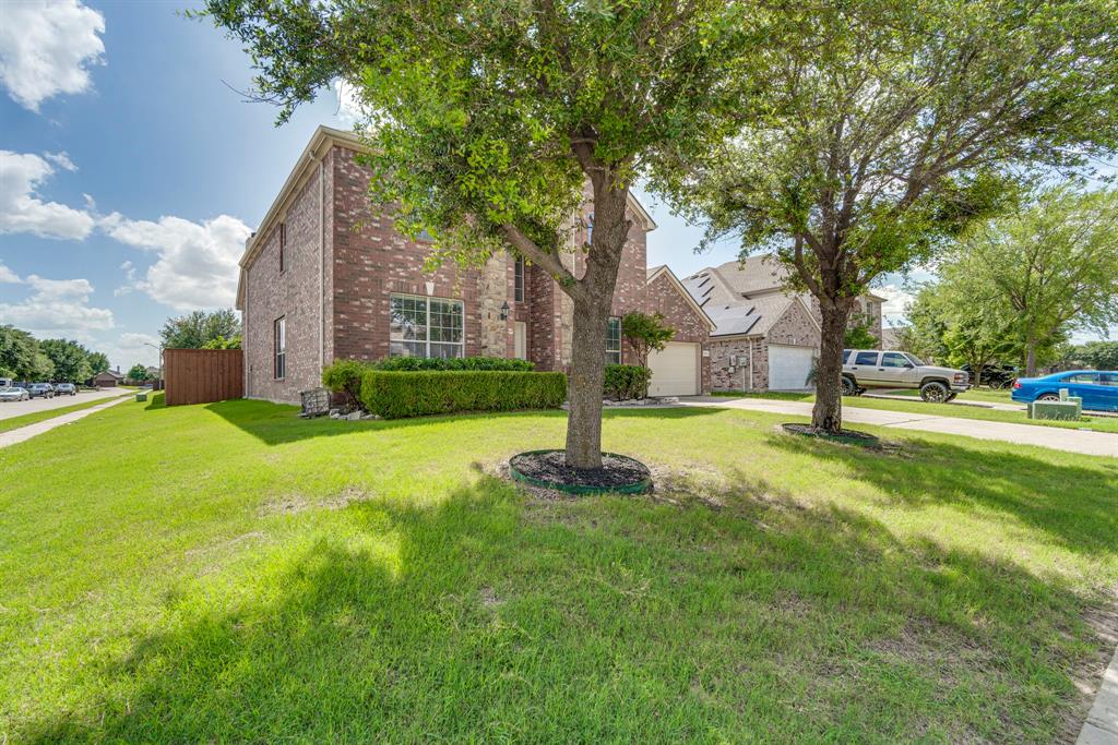 3003 Oak Briar Lane