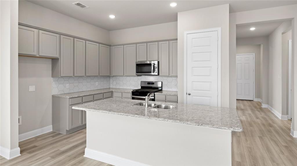 Bel Air Village - Residential