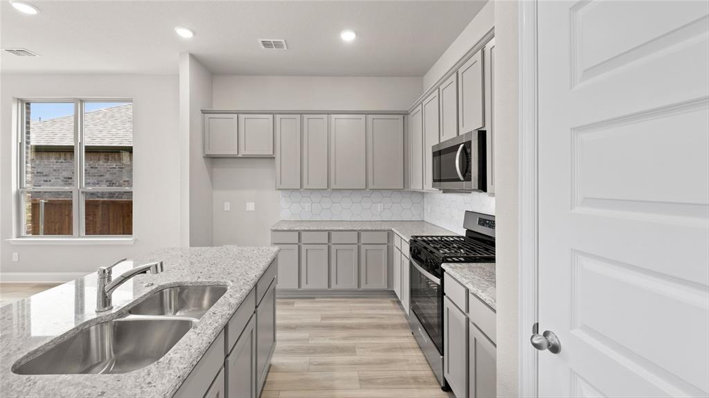 Bel Air Village - Residential