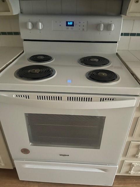 Chateau Valee - Residential Lease