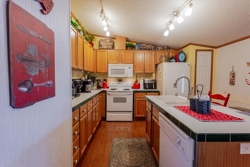 Pk Lake - Residential